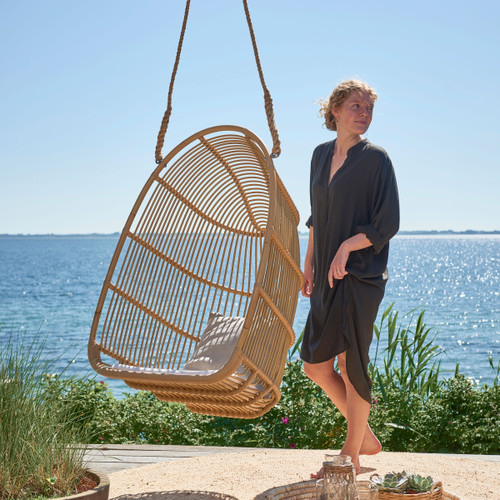 Renoir Hanging Chair Exterior Renoir Hanging Chair Exterior