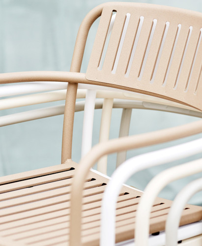 Tolix Patio outdoor dining chair with slats detail