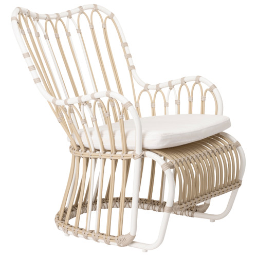 Kindt-Larsen Tulip Chair Exterior