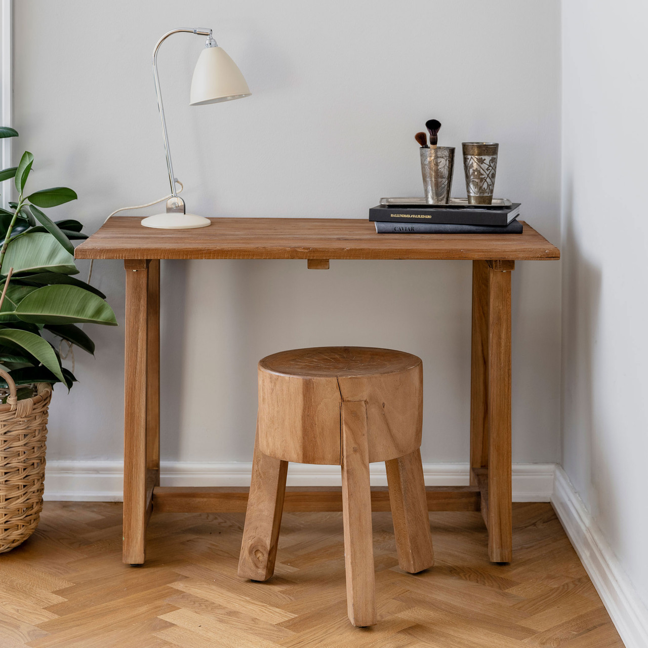 Sika Design Roger Stool - Suar Wood Stool 9125U