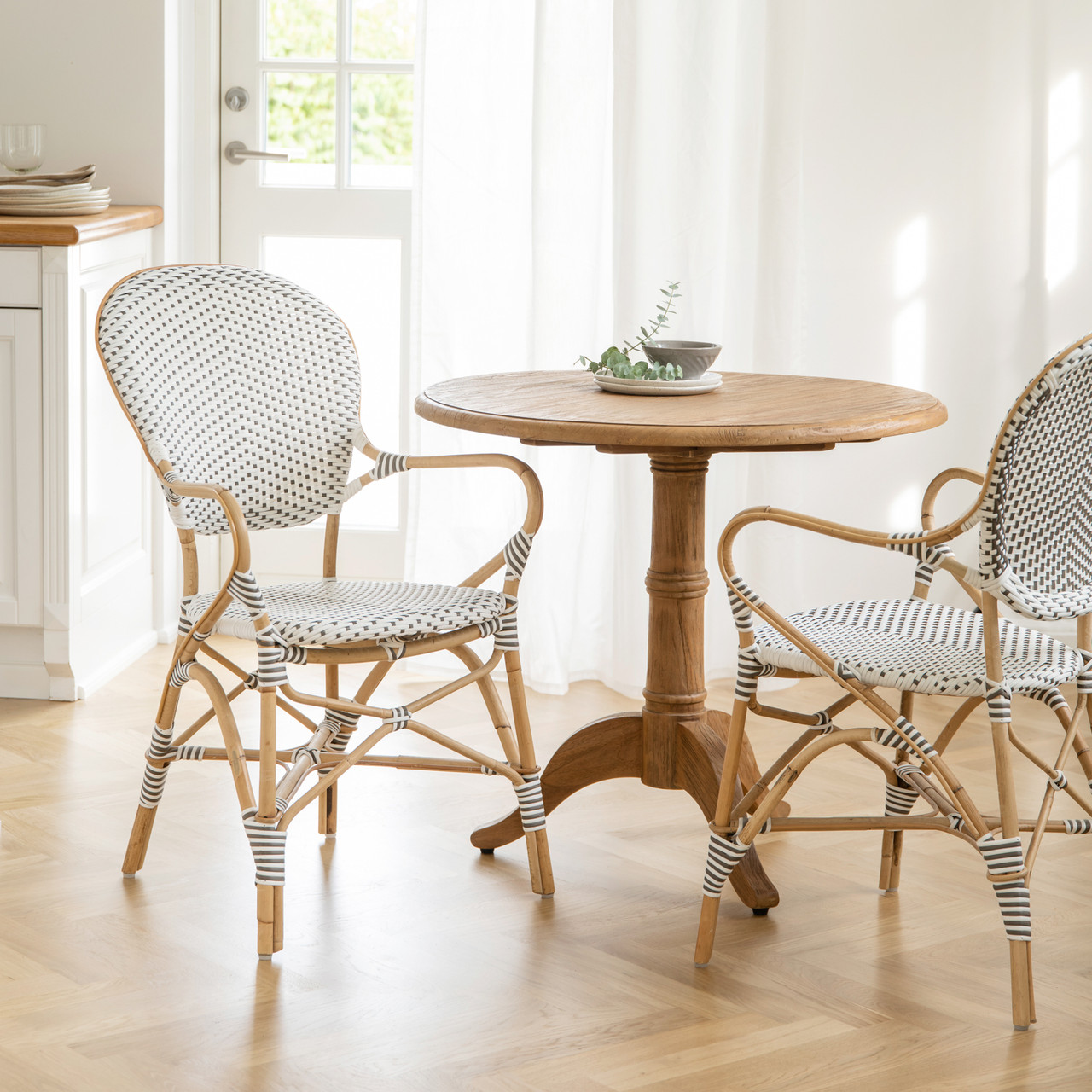 Affaire Paris Bistro Collection by Sika Design