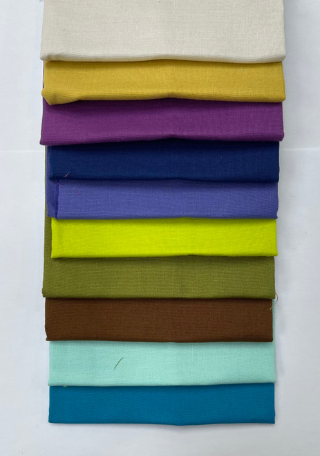 Makower fabrics 10 Fat Quarters of Spectrum