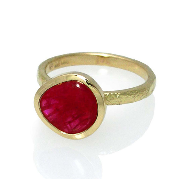 Scarlet Ring | Gold, Ruby | Modern Fine Jewelry by K.MITA