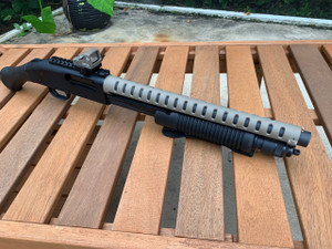 SINGLE BRACKET Mossberg DESERT FDE VAPOR Shockwave Heat Shield 590 Shotgun 12GA