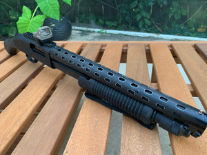 (YOU PICK FINISH) MOSSBERG SHOCKWAVE 590 Tactical Steel HEAT SHIELD 12 + 20 Gauge Smooth Tactical VENTED SHROUD (YOU PICK FINISH) MOSSBERG SHOCKWAVE 590 Tactical Steel HEAT SHIELD 12 + 20 Gauge Smooth Tactical VENTED SHROUD