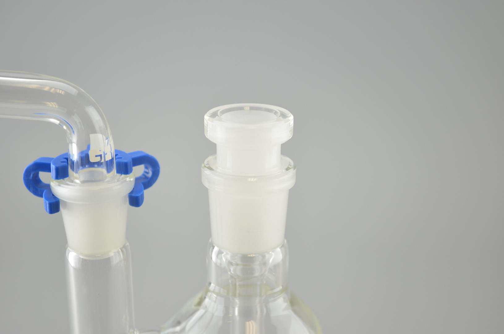 Mini-Bubbler with Removable Downstem Water Pipe – Smoke Station