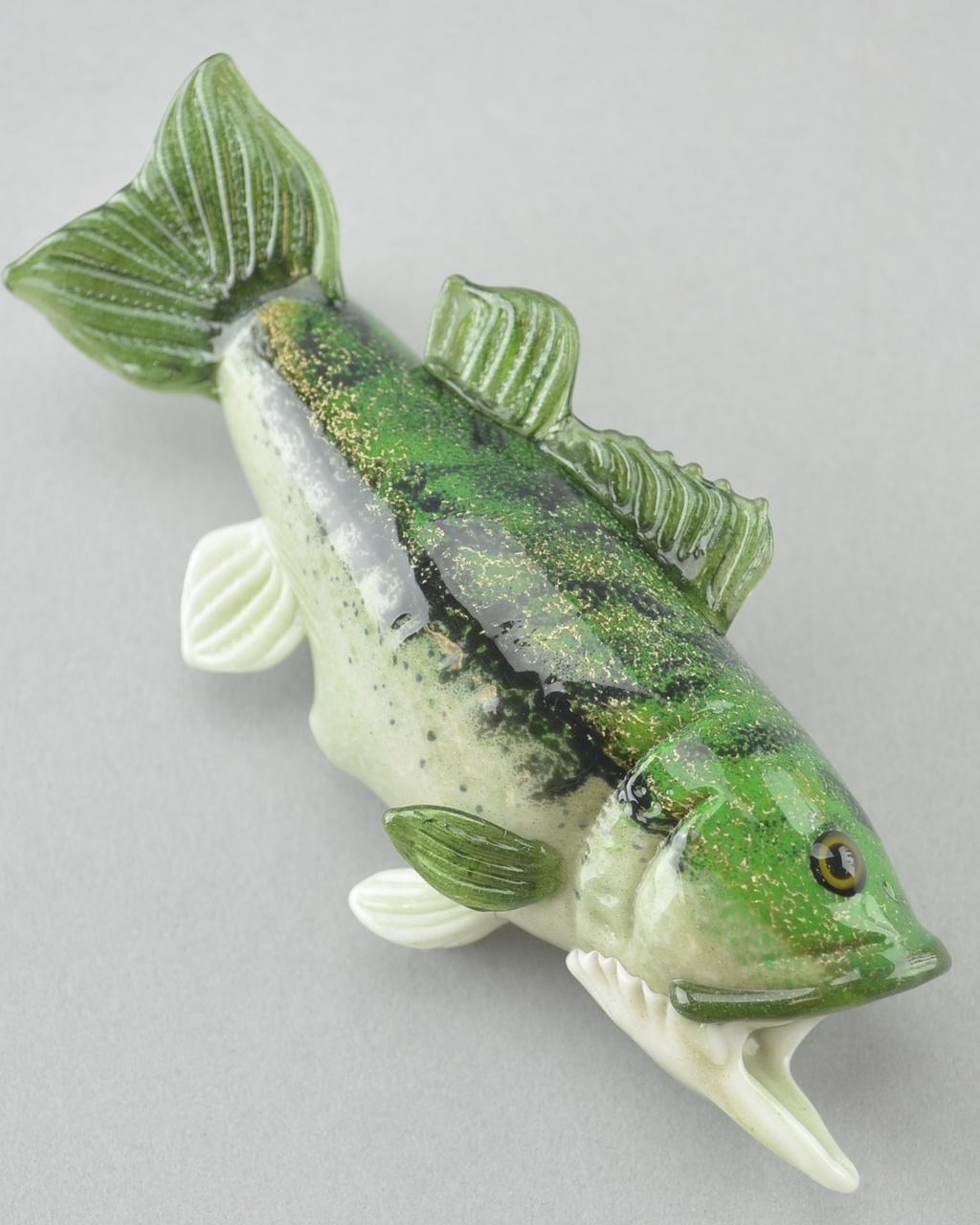 TRAPPER STUDIO Large Mouth Bass Dry Pipe The Dab Lab