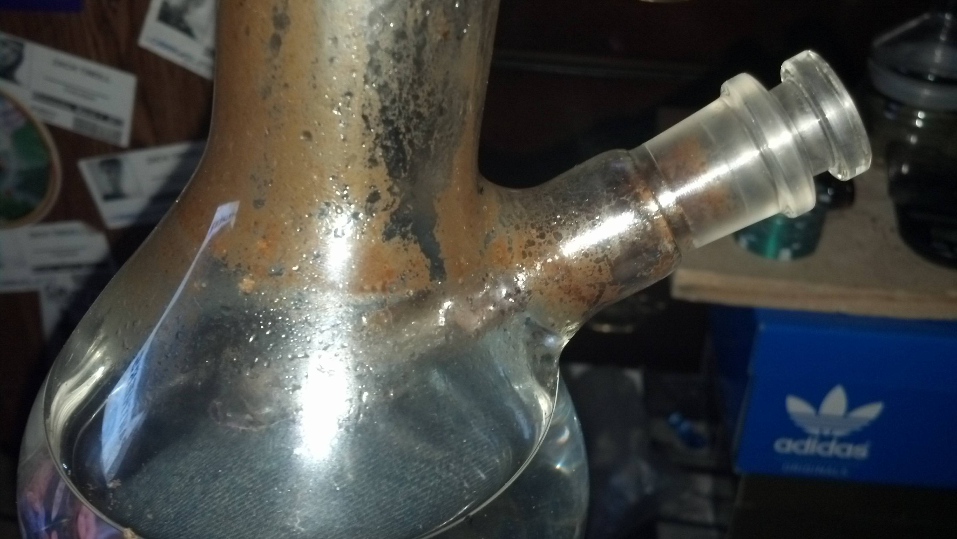 How to get a Stuck Downstem out of a Glass Bong - The Dab Lab