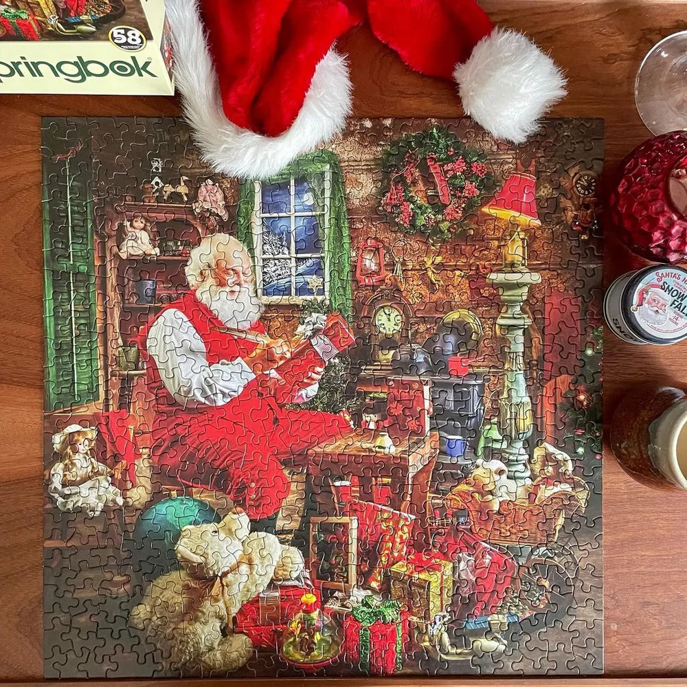 Hallmark Springbok Santa's Return 1500 Piece Jigsaw Puzzle 28.75 X 36 In NOS Jigsaw Puzzles