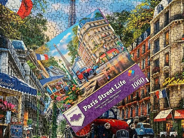 Goliath Small Street In Paris Puzzle, 1000 Pieces, Complete