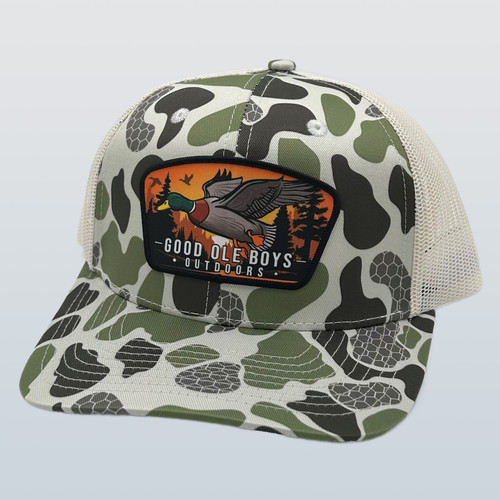 Good Ole Boys Outdoors Sunset Flying Mallard Mens Snapback Trucker Hat-LC Camo/Beige