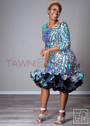 TAWNI HAYNES V BACK RUFFLE RUFFLE HEM PENCIL DRESS