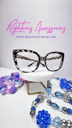 BUSINESS WOMAN OPTIQUES