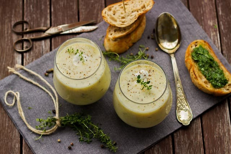 Simple Summer Soup Simple Summer Soup