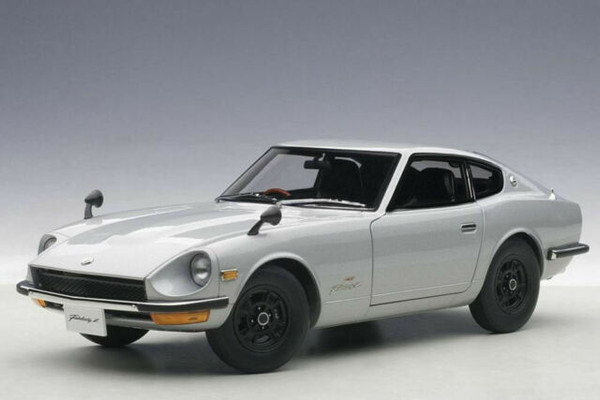 Re-Stock, parts for 77437 Nissan Fairladz Z Z432 Silver