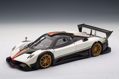 Now stock, parts for 78262 Pagani Zonda R 2007 White with Italian Stripes 