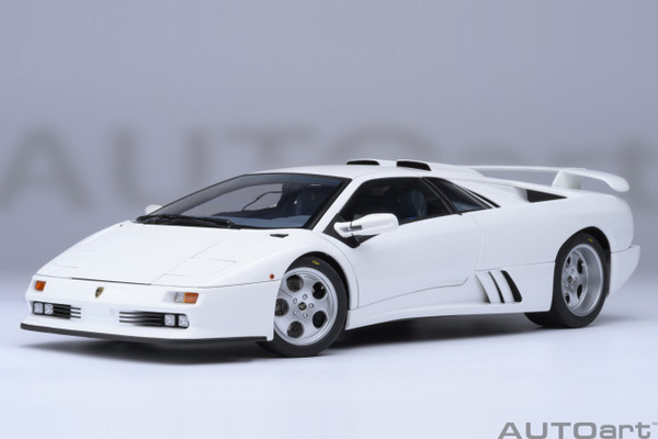 Now stock, parts for 79145 Lamborghini Diablo SE30 JOTA Impact White 