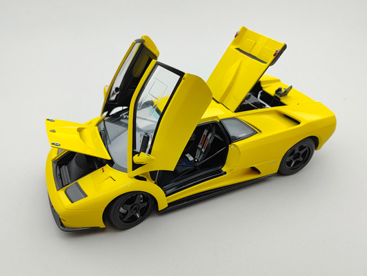 自動車 AUTOart LAMBORGHINI COUNTACH LP400 33 - 74647 Lamborghini Countach LP400 - AUTOart Spares