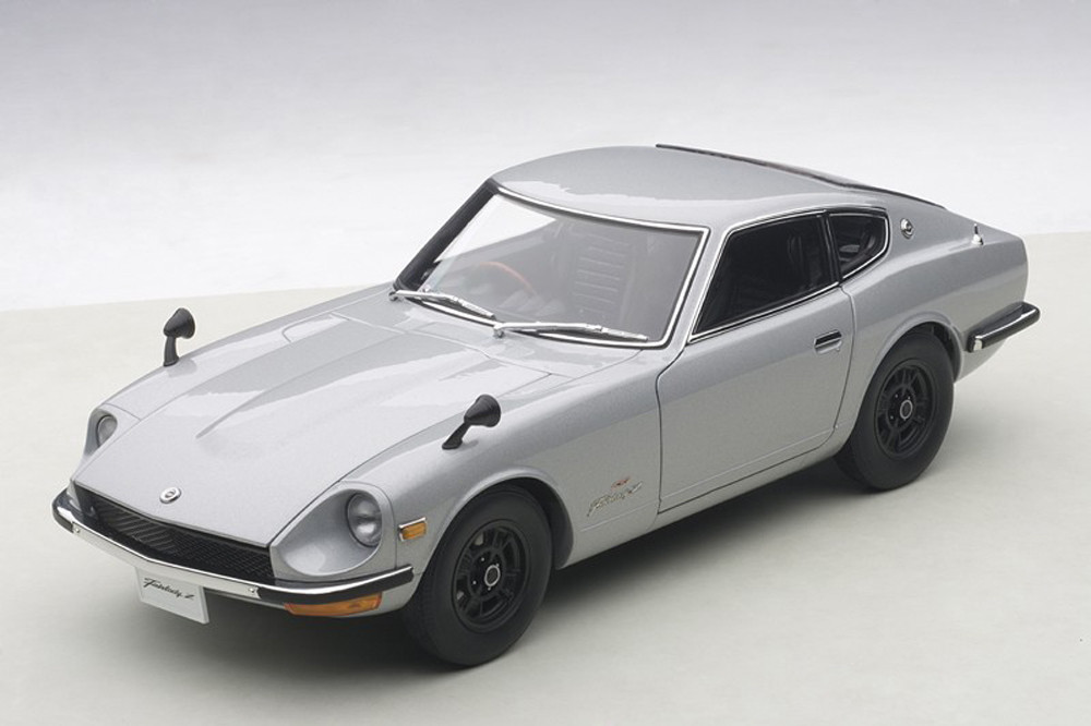 1/18 1969 Nissan Fairlady Z432 - Silver - AUTOart Spares