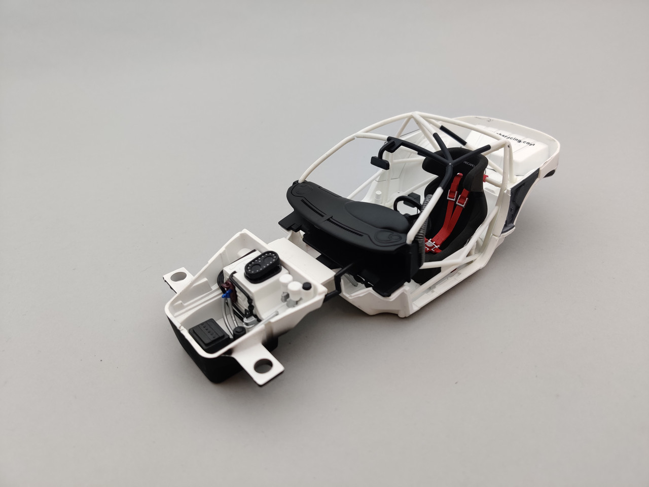 Porsche 911 996 GT3R Asian Carrera Cup 2004 Infineon 1/18 AUTOart 80487 - Occasion état Neuf