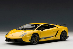 74658 Gallardo LP570-4 Superleggera Yellow