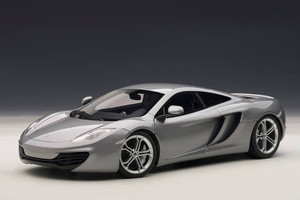 76007 McLaren 12C Silver