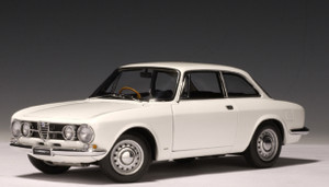 70106 1750 GTV RHD White