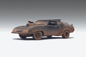 72749 Ford Falcon Interceptor Mad Max 2 Muddy