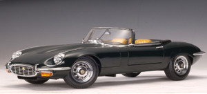 73522 E-Type Roadster Series III V12 Green
