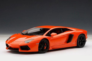 74665 Aventador LP700-4 Orange