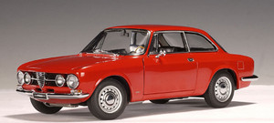 70102 Alfa Romeo 1750 GTV LHD Red
