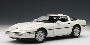 71243 Corvette 1986 White