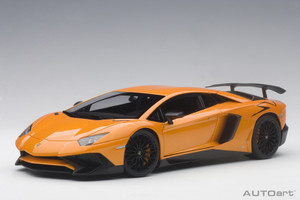 74557 Aventador LP570-4 SV Pearl Orange