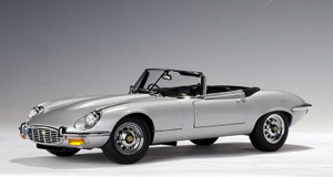 73521 E-Type Roadster Series III V12 Silver