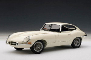73613 E-Type Coupe Series I 3.8 Creme