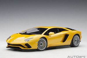79132 Aventador S Yellow