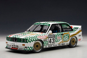 89147 BMW E30 M3 DTM Tic Tac
