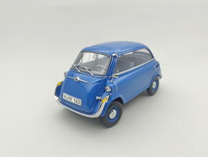 80430300719 600 Azur Blue Dealer Edition