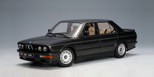 75162 BMW M535i Diamondblack Metallic