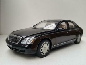 B66962158 Maybach 57 Black / Red