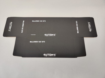 Box Sleeve - 81341 McLaren MP4-12C GT3 (white) 2011 Box Sleeve - 81341 McLaren MP4-12C GT3 (white) 2011