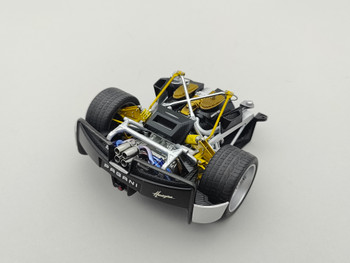 Pagani Huayra Silver - Engine