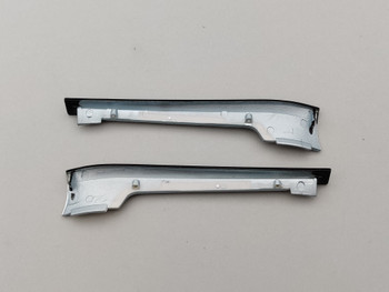 Aston Martin DB11 Skyfall Silver - Side Skirts