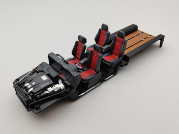 Mercedes G63 AMG 6x6 Diamond White - Interior / Engine Mercedes G63 AMG 6x6 Diamond White - Interior / Engine