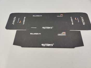 1:43 Box Sleeve - 56001 McLaren F1 Magnesium Silver 1:43 Box Sleeve - 56001 McLaren F1 Magnesium Silver