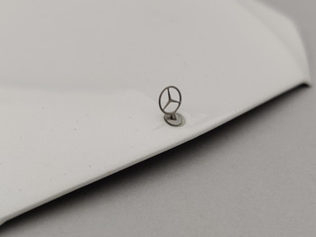 Mercedes-Maybach S-Klasse S600 Pullman White - Hood Mercedes-Maybach S-Klasse S600 Pullman White - Hood