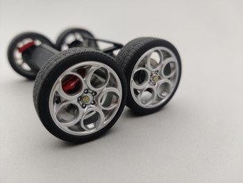 Alfa Romeo 4C Gloss White - Wheel Set Alfa Romeo 4C Gloss White - Wheel Set