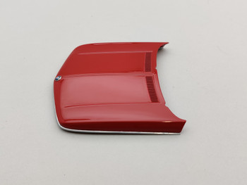 BMW 2000 Touring Granadared - Hood BMW 2000 Touring Granadared - Hood