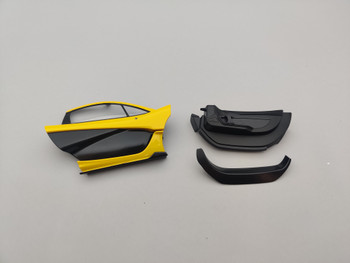 1:12 McLaren P1 Volcano Yellow - Door Right Side 1:12 McLaren P1 Volcano Yellow - Door Right Side