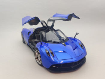 54 Handsample - 12232  Pagani Huayra Blue 